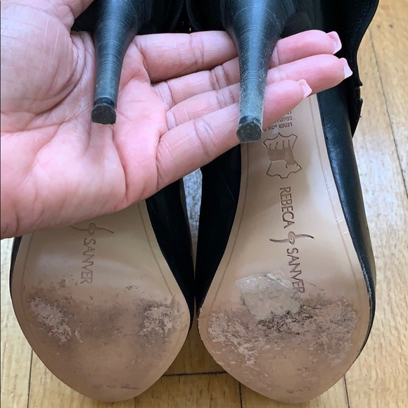 Black stud boots - Picture 5 of 5